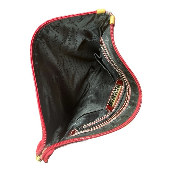 Arcadia Italian patent leather crossbody purse - Picture 4 of 9